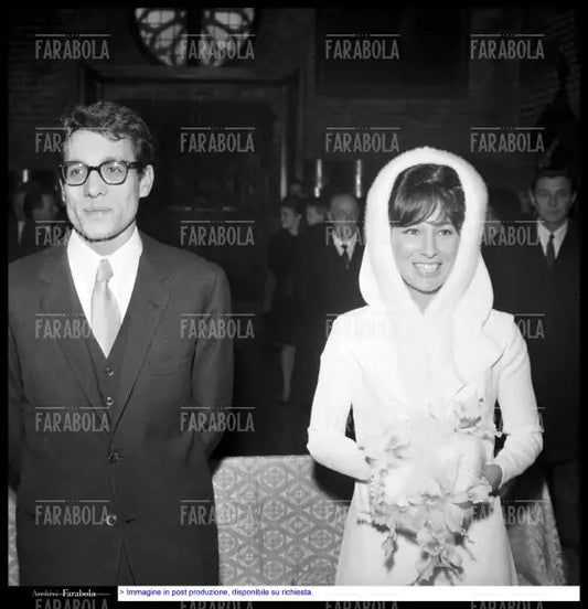 Matrimonio di Enzo Jannacci e Giuliana Orefice, Milano, 1967 - Farabola Immagine digitale