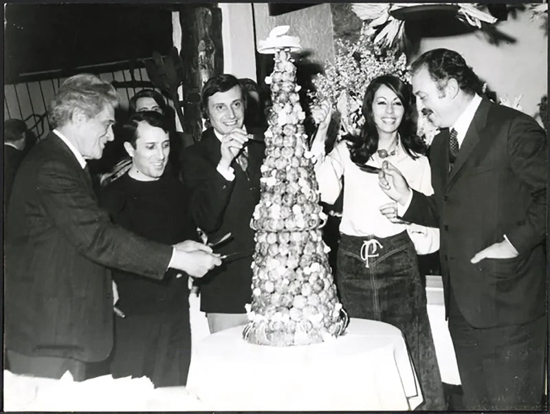 Matrimonio di Louis Nucera e Suzanne Biffi 1970 Ft 37617 - Stampa 24x18 cm - Farabola Stampa ai sali d'argento