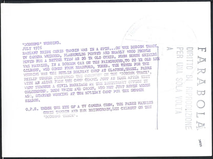 Matrimonio sulla pista degli autoscontri 1976 Ft 38125 - Stampa 20x15 cm - Farabola Stampa ai sali d'argento