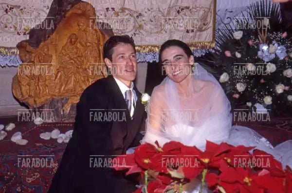 Matrimonio tra Lina Sastri e Ruben Caliberti, Roma, 1994 - Farabola Immagine digitale