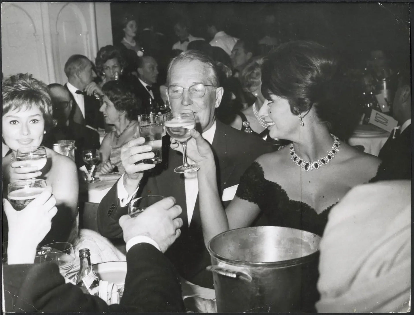 Maurice Chevalier e Sophia Loren 1959 Ft 37508 - Stampa 24x18 cm - Farabola Stampa ai sali d'argento
