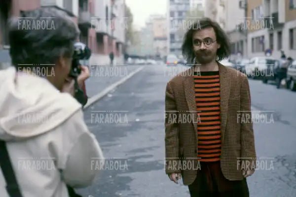 Maurizio Nichetti sul set del film Ladri di saponette, 1989 - Farabola Immagine digitale