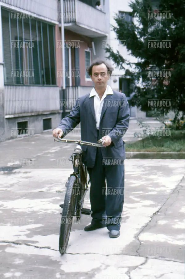 Maurizio Nichetti sul set del film Ladri di saponette, 1989 - Farabola Immagine digitale