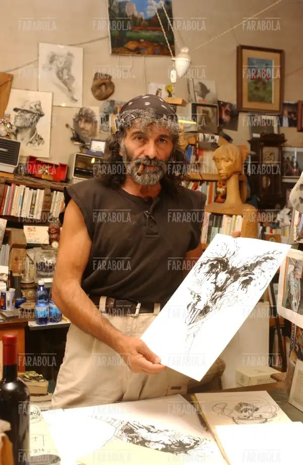 Mauro Corona con il bozzetto del quarantesimo anniversario del disastro del Vajont, 2003 - Farabola Immagine digitale