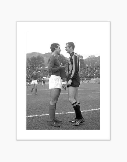 Mazzola e Picchi, Inter - Varese 1967 - Farabola Fotografia