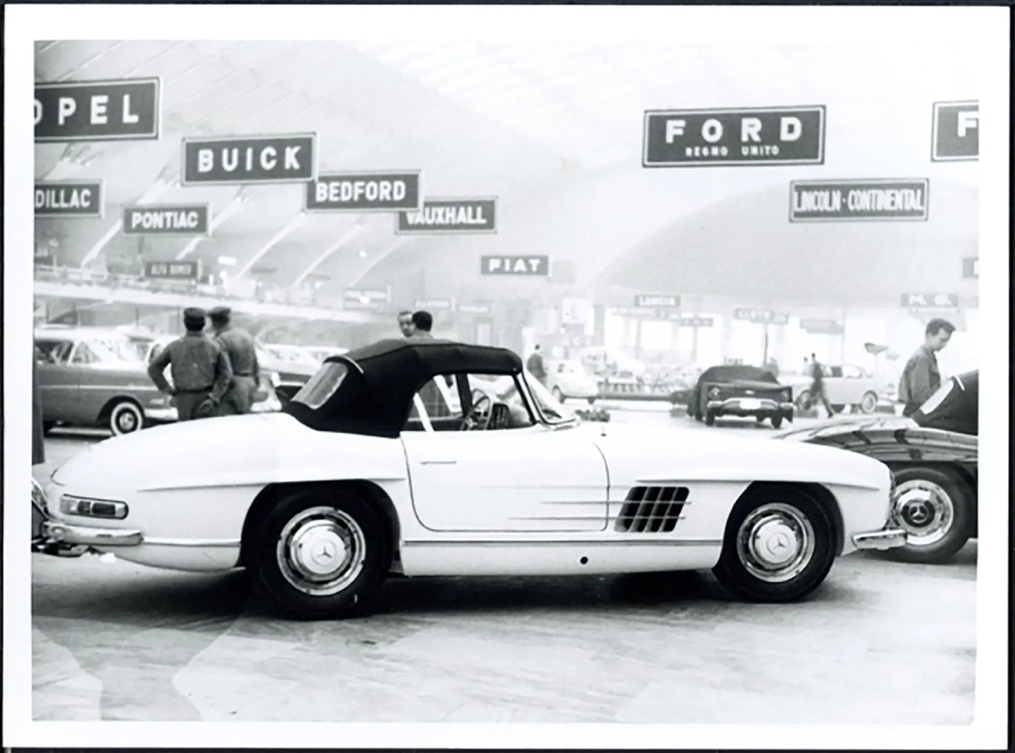 Mercedes 190 Salone Auto Torino 1956 Ft 36898 - Stampa 24x18 cm - Farabola Stampa ai sali d'argento (anni 90)