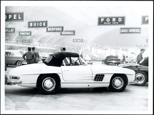 Mercedes 190 Salone Auto Torino 1956 Ft 36898 - Stampa 24x18 cm - Farabola Stampa ai sali d'argento (anni 90)