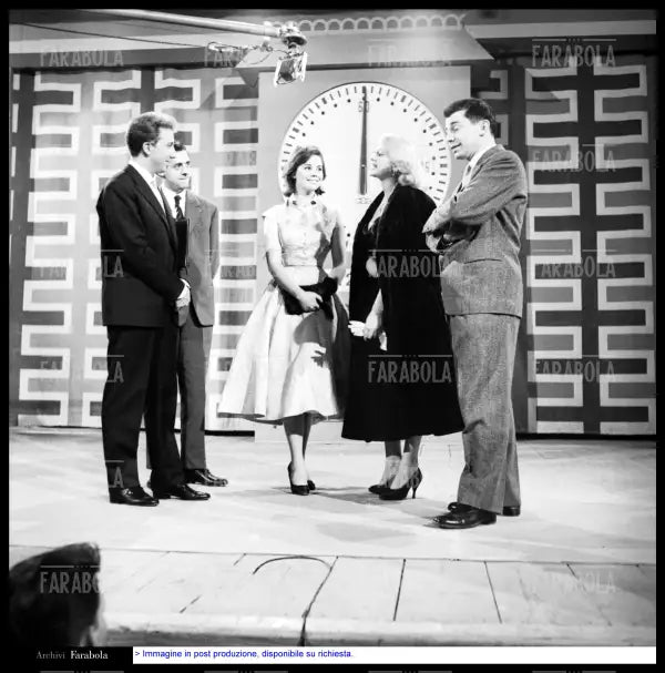 Mike Bongiorno, Dario, Giorgio Moll e Franca Rame, 1956 - Farabola Immagine digitale