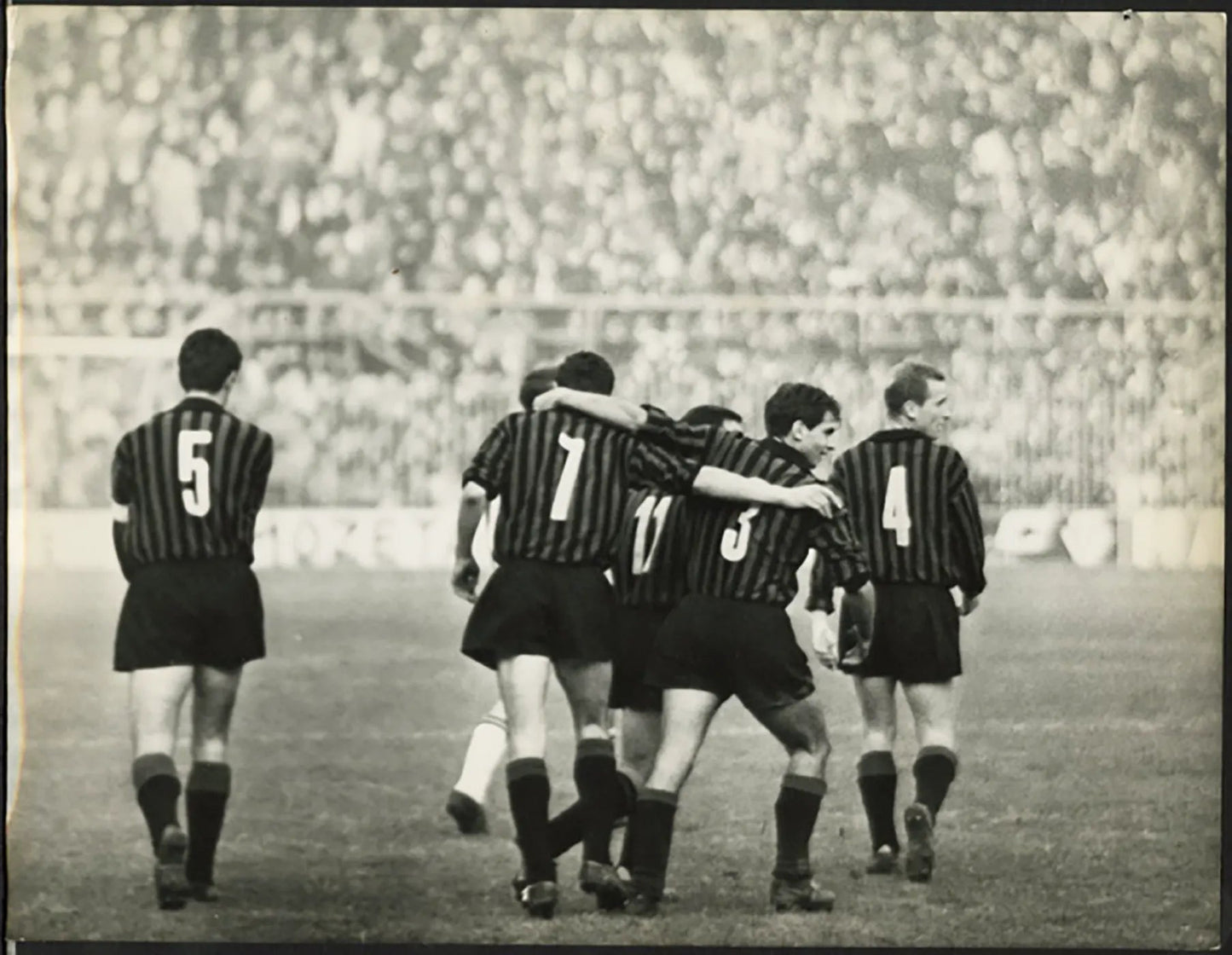 Milan Gol di Mora 1963 Ft 5464 - Stampa 21x27 cm - Farabola Stampa ai sali d'argento