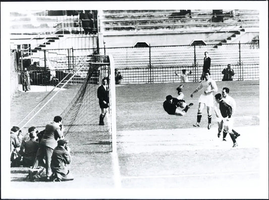 Milan vs Parma 1957 Ft 5408 - Stampa 24x18 cm - Farabola Stampa ai sali d'argento (anni 90)