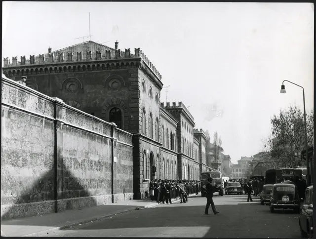 Milano Carcere di San Vittore anni 60 Ft 3450 - Stampa 21x27 cm - Farabola Stampa ai sali d'argento