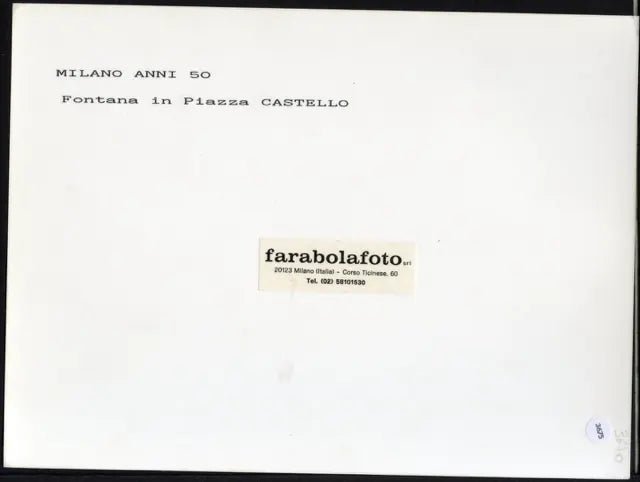 Milano Piazza Castello anni 50 Ft 3675 - Stampa 24x18 cm - Farabola Stampa ai sali d'argento (anni 90)