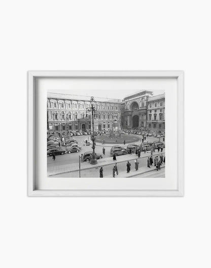 Milano, Piazza della Scala, 1960 - Farabola Fotografia