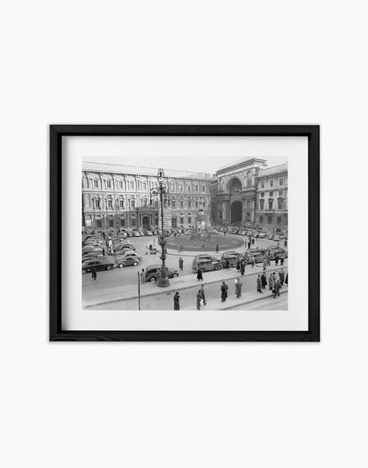 Milano, Piazza della Scala, 1960 - Farabola Fotografia