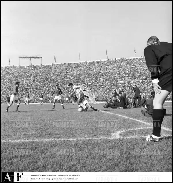 Mondiali di calcio in Cile, Brasile vs Cile, 1962 - Farabola Immagine digitale