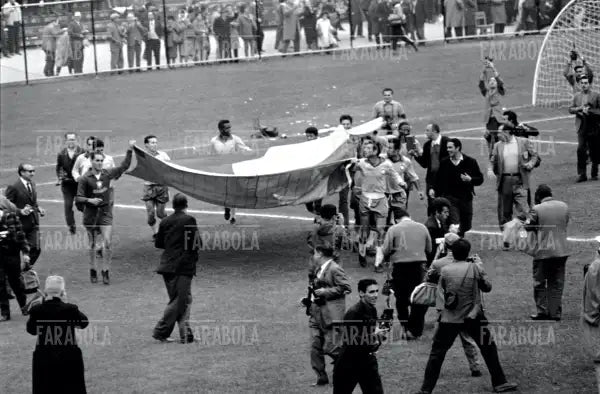 Mondiali di calcio in Cile, Brasile vs Inghilterra, 1962 - Farabola Immagine digitale