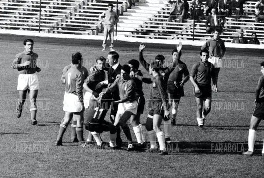 Mondiali di calcio in Cile, Cile vs Italia, 1962 - Farabola Immagine digitale