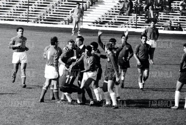 Mondiali di calcio in Cile, Cile vs Italia, 1962 - Farabola Immagine digitale