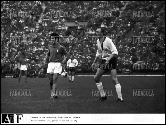 Mondiali di calcio in Cile, Germania O. vs Italia, Omar Sivori, 1962 - Farabola Immagine digitale