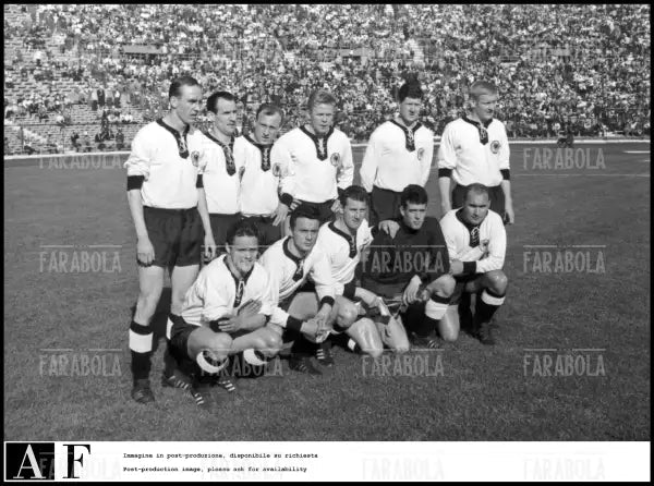 Mondiali di calcio in Cile, Germania O. vs Svizzera, 1962 - Farabola Immagine digitale