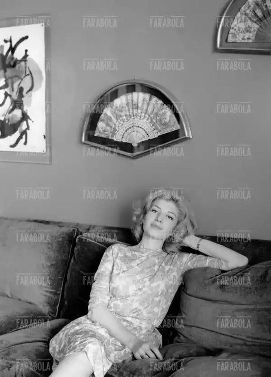 Monica Vitti, Milano, 1960 - Farabola Immagine digitale