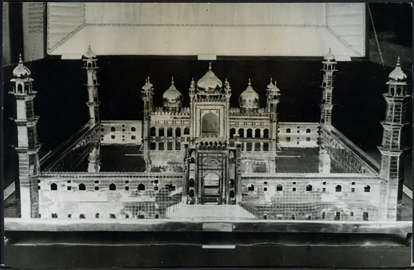 Moschea Imperiale di Lahore 1959 Ft 5080 - Stampa 21x13 cm - Farabola Stampa ai sali d'argento