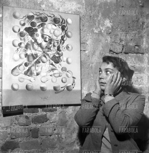 Mostra di Salvador Dalì a Milano, 1954 - Farabola Immagine digitale