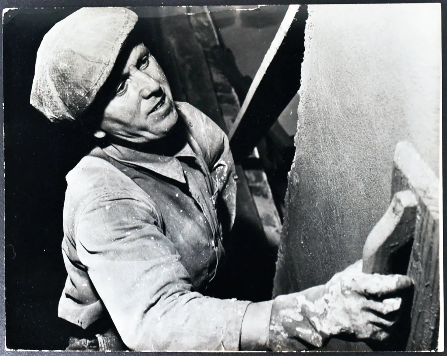 Mutilato di guerra muratore 1956 Ft 2814 - Stampa 21x27 cm - Farabola Stampa ai sali d'argento