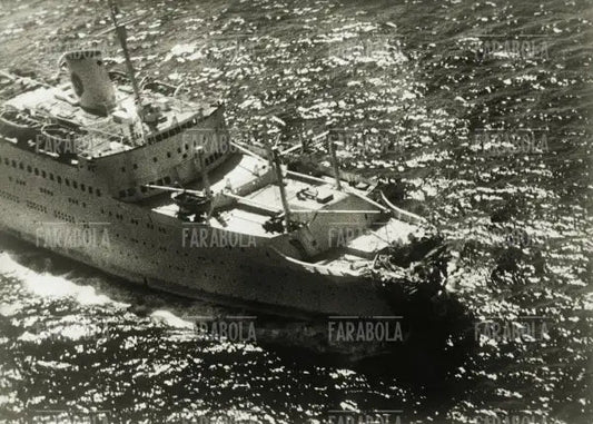 Naufragio Andrea Doria, la nave Stockholm, 1956 - Farabola Immagine digitale
