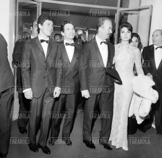 Ninetto Davoli, Pier Paolo Pasolini, Alfredo Bini e Rosanna Schiaffino, festival di Cannes, 1966 - Farabola Immagine digitale