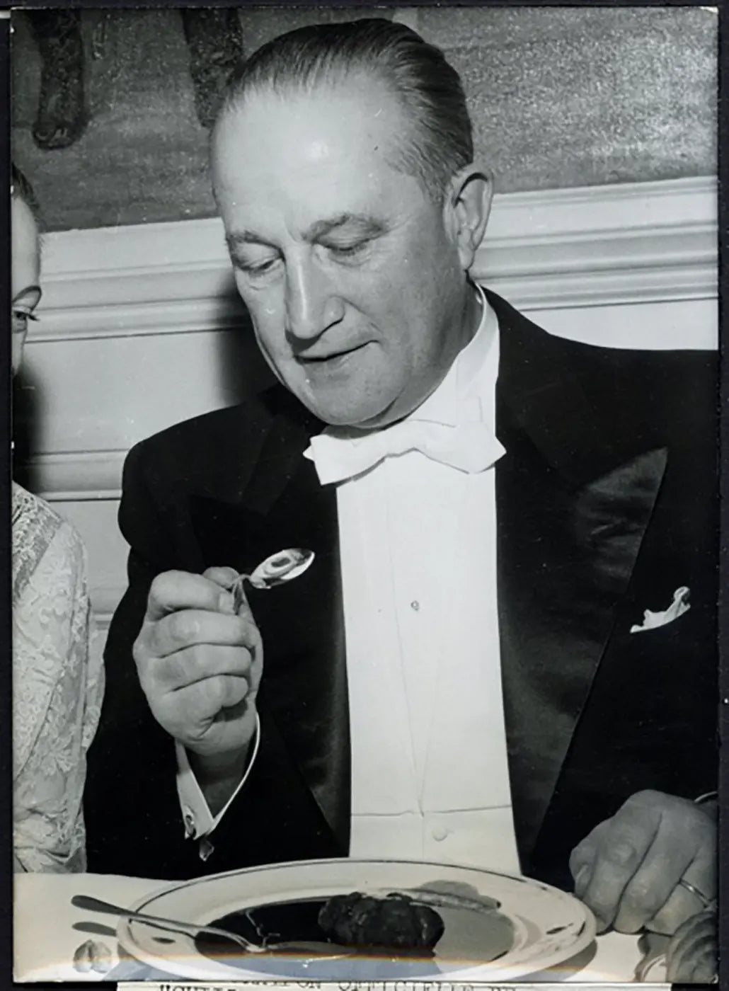 Nuovi cucchiai da salsa a Parigi 1957 Ft 36849 - Stampa 13x18 cm - Farabola Stampa ai sali d'argento