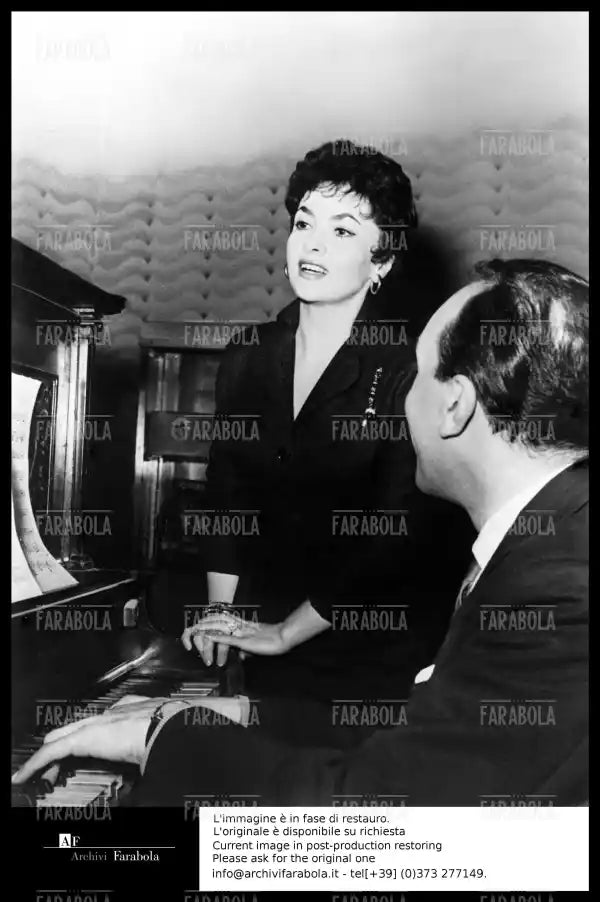Omicidio Montesi, Gina Lollobrigida e Piero Piccioni, 1956 - Farabola Immagine digitale
