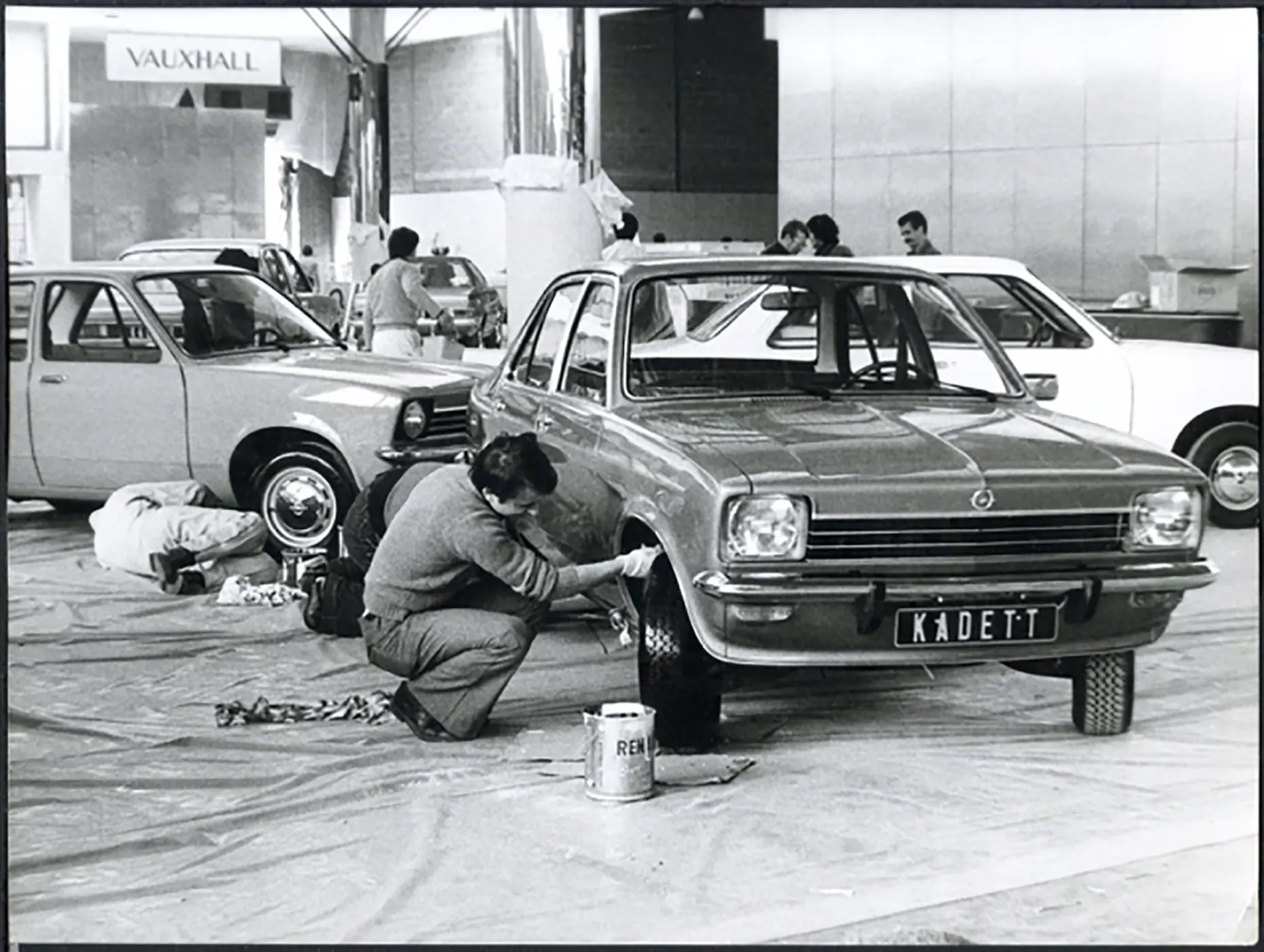 Opel Kadett Salone Auto Parigi 1973 Ft 36527 - Stampa 24x18 cm - Farabola Stampa ai sali d'argento