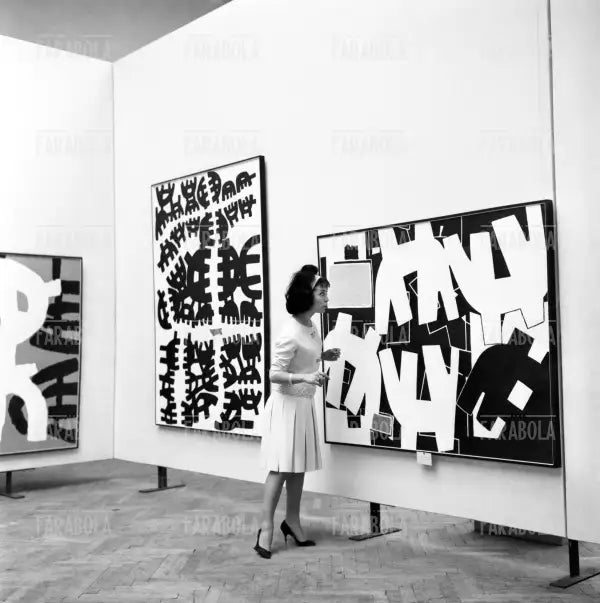 Opere di Capogrossi, Biennale d'arte di Venezia, 1962 - Farabola Immagine digitale