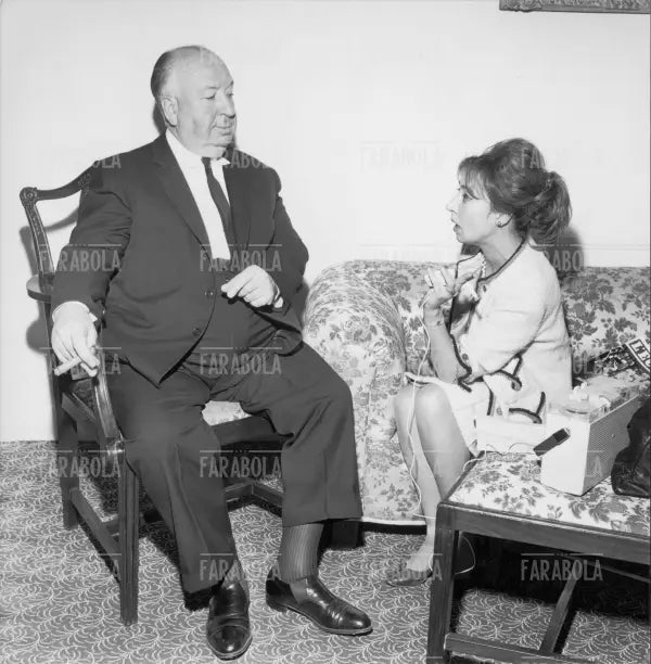 Oriana Fallaci e Alfred Hitchcock, Cannes, 1963 - Farabola Immagine digitale