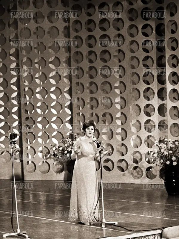 Orietta Berti, Festival di Sanremo, 1967 - Farabola Immagine digitale