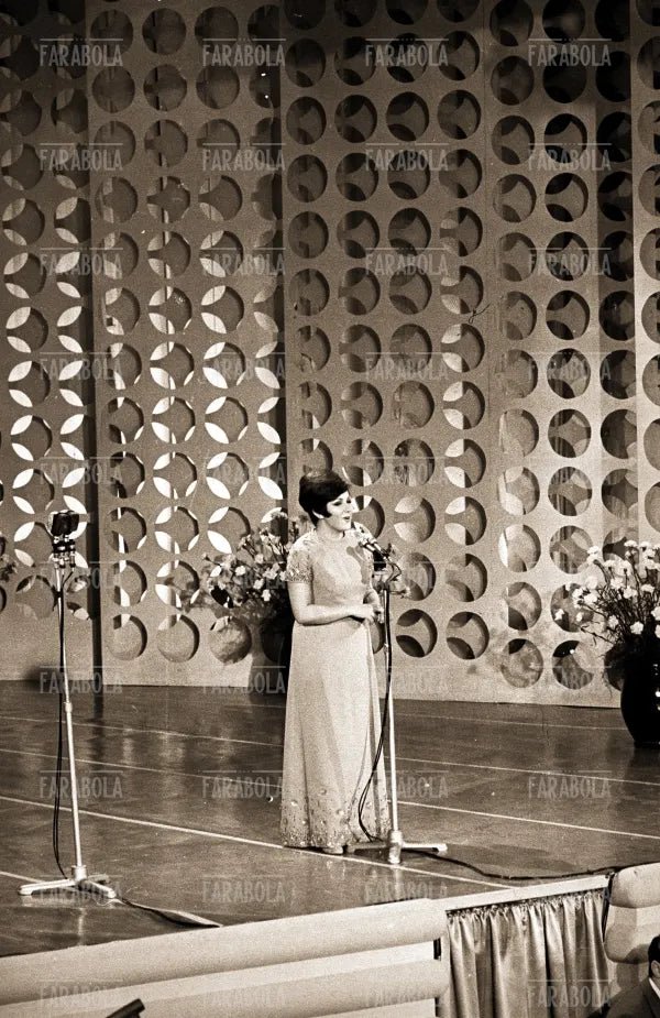Orietta Berti, Festival di Sanremo, 1967 - Farabola Immagine digitale
