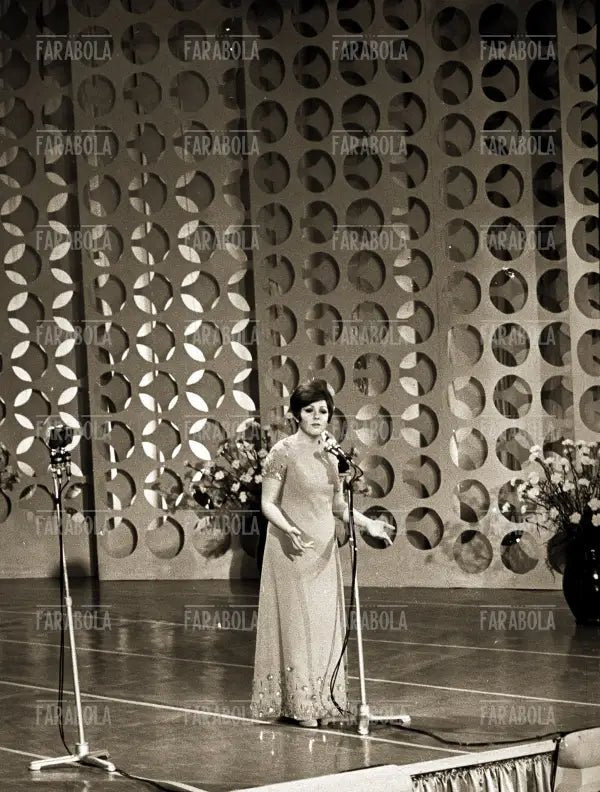 Orietta Berti, Festival di Sanremo, 1967 - Farabola Immagine digitale