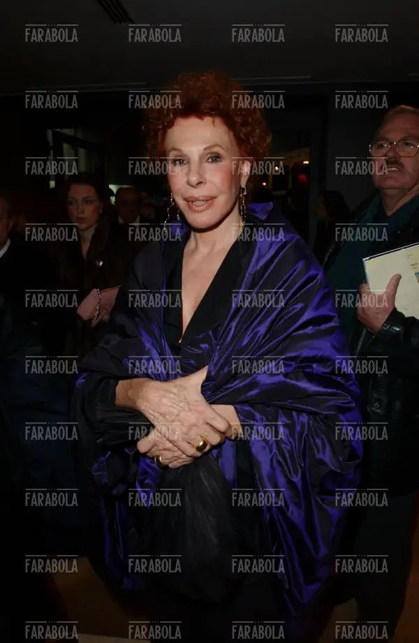 Ornella Vanoni alla prima della Scala, Milano, 2003 - Farabola Immagine digitale