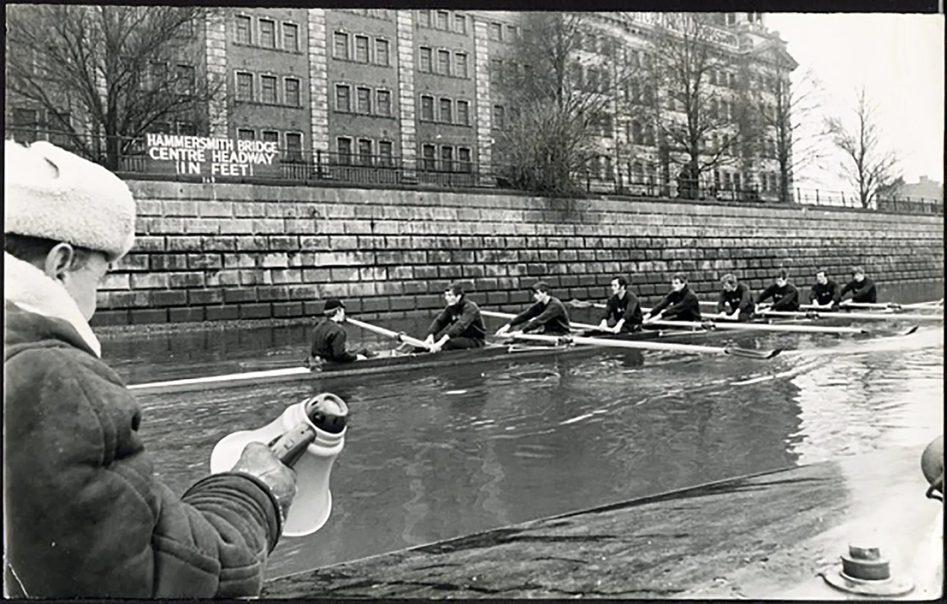 Oxford University Boat Race sul Tamigi Londra 1969 Ft 38033 - Stampa 26x17 cm - Farabola Stampa ai sali d'argento