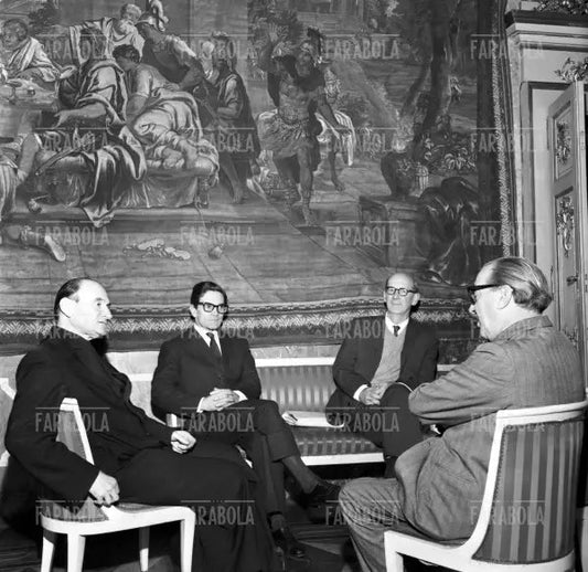 Padre Arcangelo Favaro e Pier Paolo Pasolini, 1964 - Farabola Immagine digitale