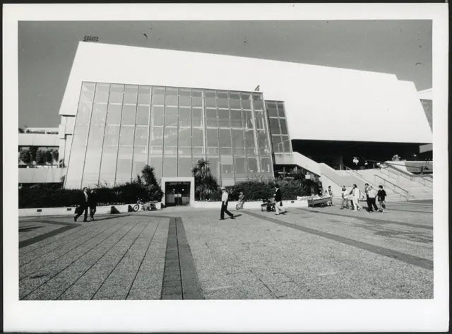 Palazzo del Cinema di Cannes anni 90 Ft 35561 - Stampa 24x18 cm - Farabola Stampa ai sali d'argento