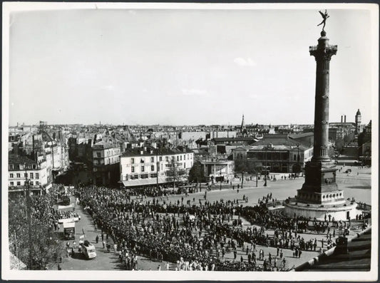 Parigi Place de la Bastille 1950 Ft 3252 - Stampa 18x13 cm - Farabola Stampa ai sali d'argento