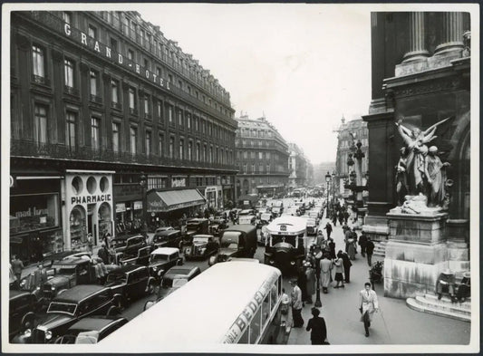 Parigi Traffico a Rue Auber 1950 Ft 3251 - Stampa 18x13 cm - Farabola Stampa ai sali d'argento