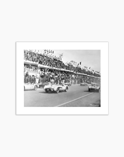 Partenza della 24 Ore di Le Mans, 1958 - Farabola Fotografia