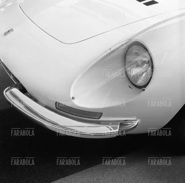 Particolare della Ferrari 365P Speciale, Salone dell'Auto di Parigi, 1966 - Farabola Immagine digitale