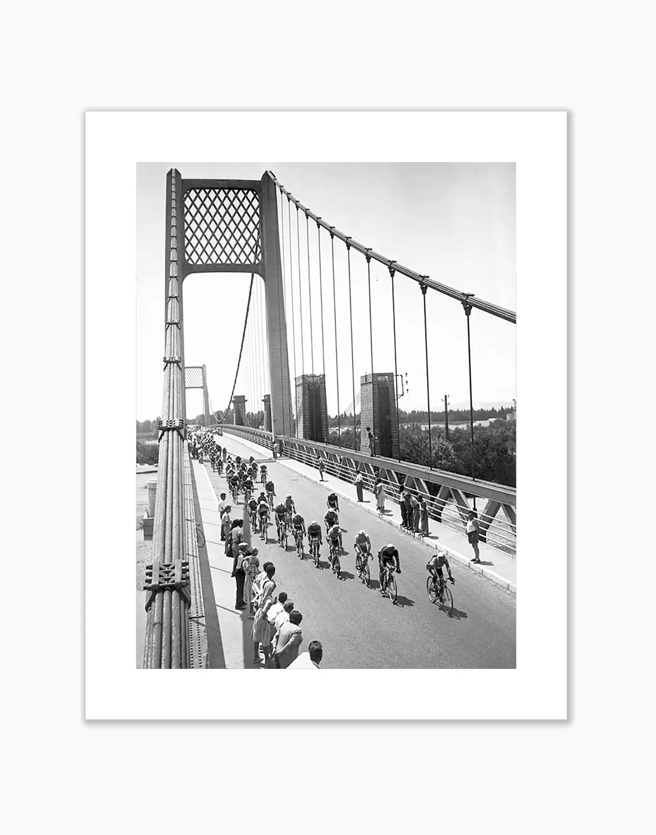 Passaggio sul Pont Neuf, Tour de France 1951 - Farabola Fotografia