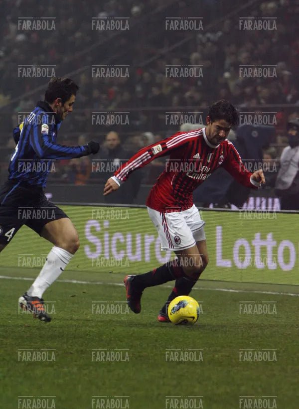 Pato e Zanetti, Milan vs Inter, 2012 - Farabola Immagine digitale