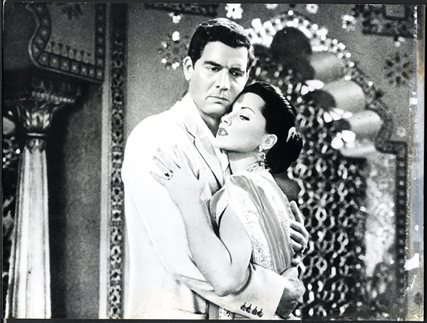 Paul Hubschmid e Debra Paget 1959 Ft 37072 - Stampa 20x30 cm - Farabola Stampa ai sali d'argento (anni 90)