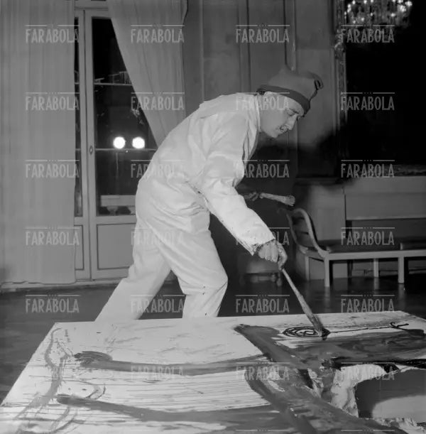 Performance di Salvador Dalì, Festival di Venezia, 1961 - Farabola Immagine digitale